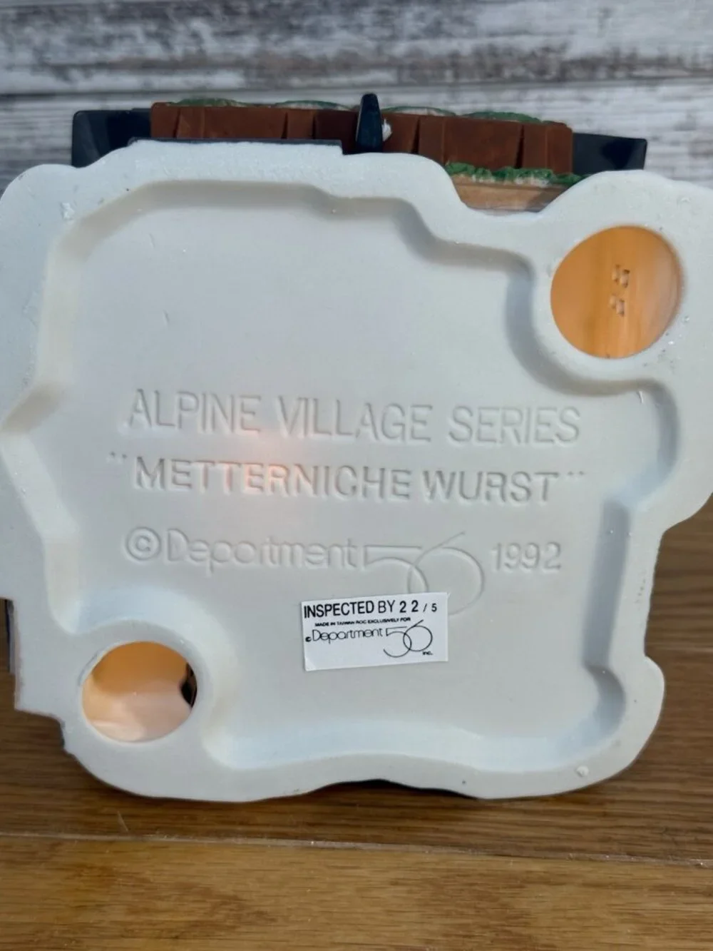 Dept 56 Heritage Alpine Village Series METTERNICHE WURST #5618-9